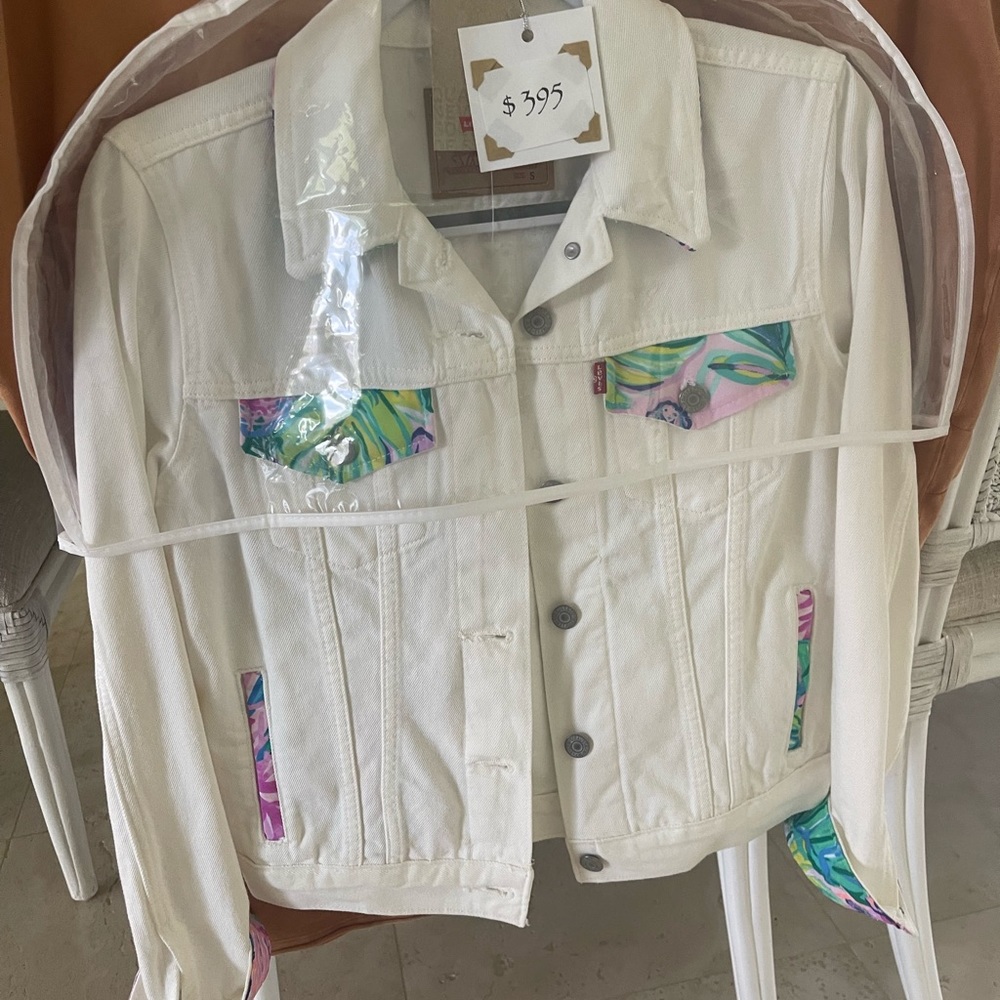 Levi’s custom made with lily pulitzer detailing